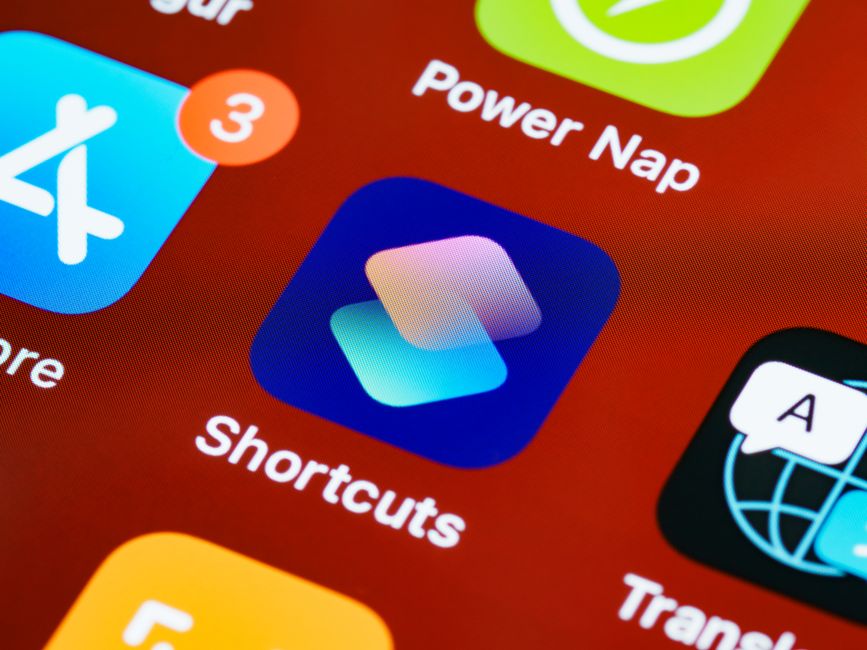 How to Trigger Complex Home Assistant Scripts via Siri Shortcuts